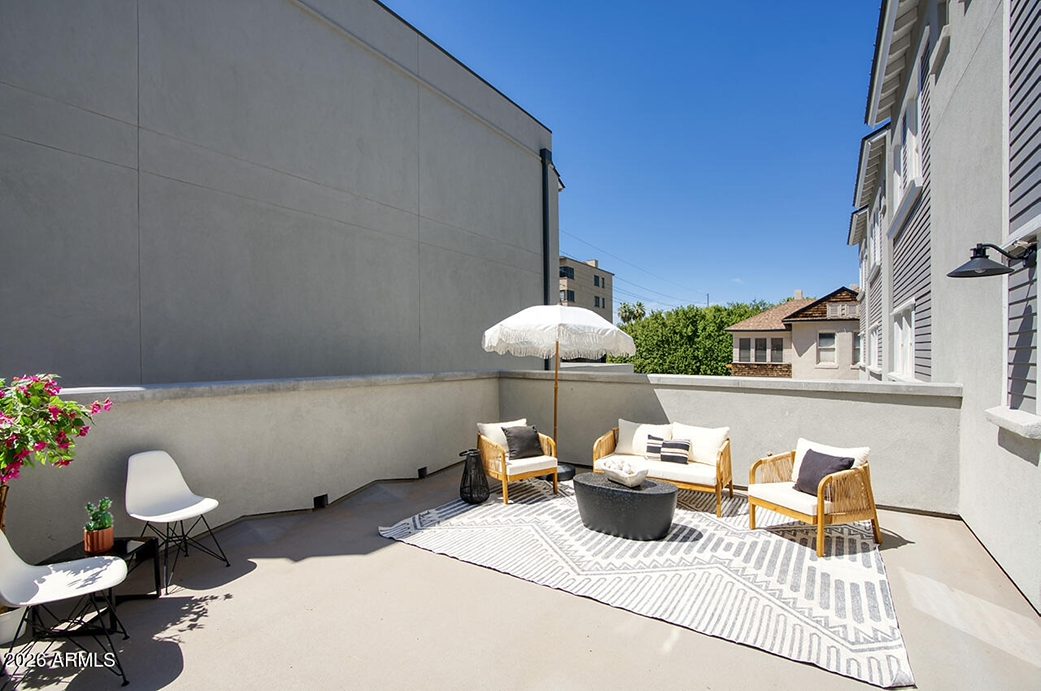 Rooftop balcony lounge with downtown Phoenix views at 804 N 2nd Avenue