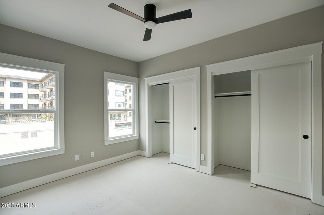 Bedroom with dual closets at 810 N 2nd Avenue, Phoenix